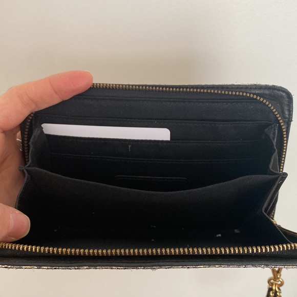 Club monaco leather wristlet - Picture 7 of 7